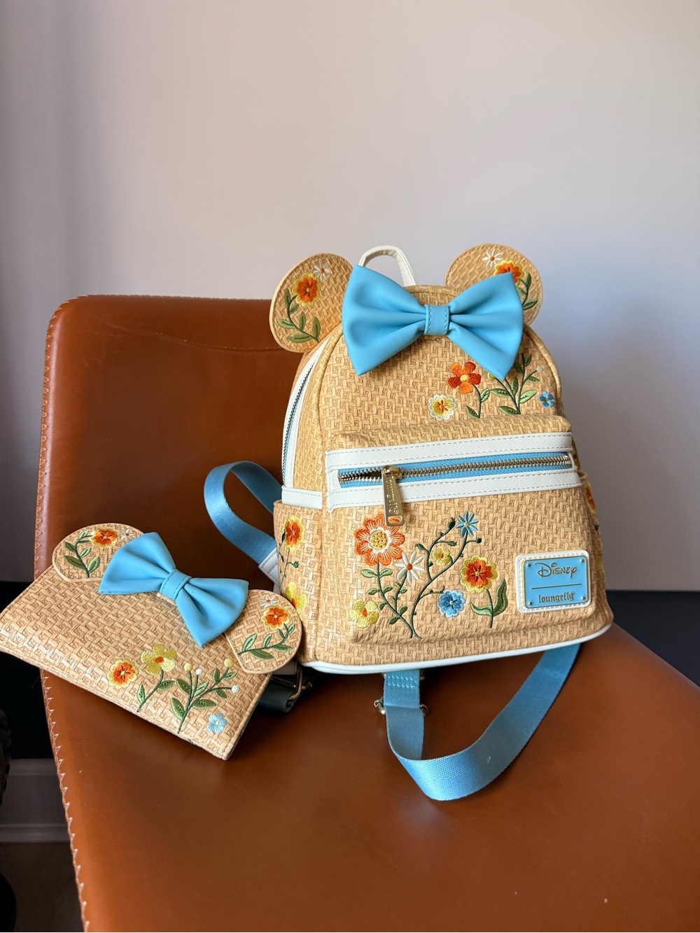 Loungefly Disney Minnie Mouse Raffia Floral Backpack + Wallet Set